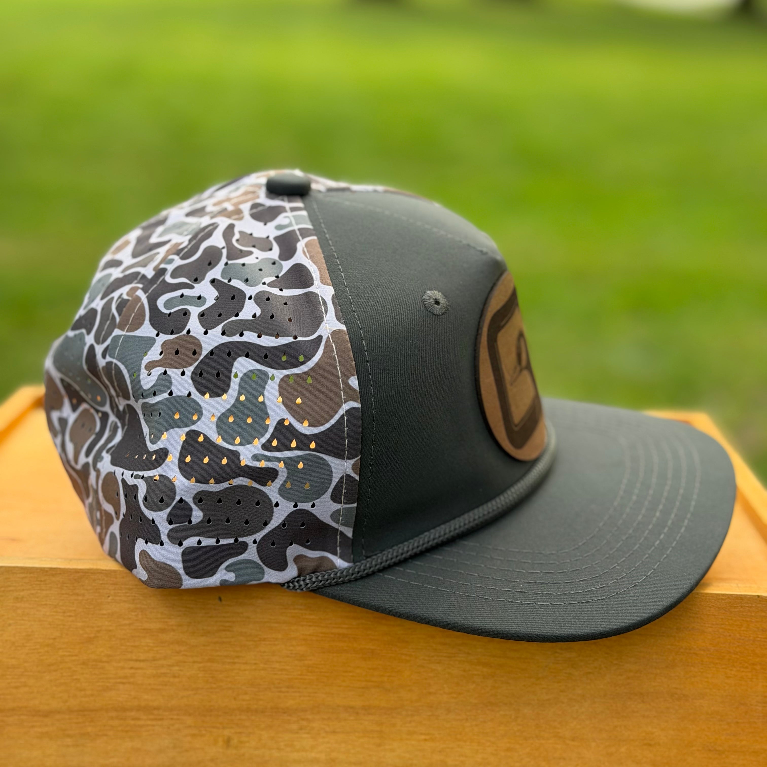 Perforated Structured Dark Slate-Smokeshow Camo/ Gray Rope